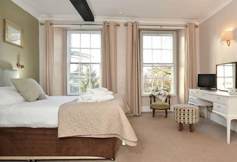 스탠다드 룸, Lansdowne Strand