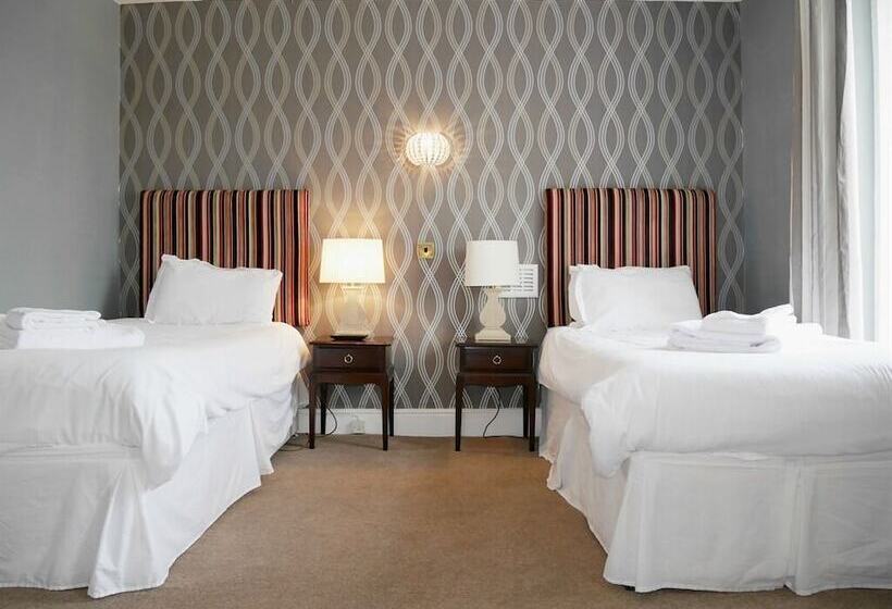 스탠다드 룸, Lansdowne Strand