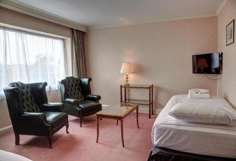 패밀리 룸, The Orwell