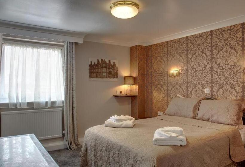 패밀리 룸, The Orwell