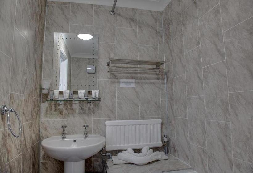 패밀리 룸, The Orwell