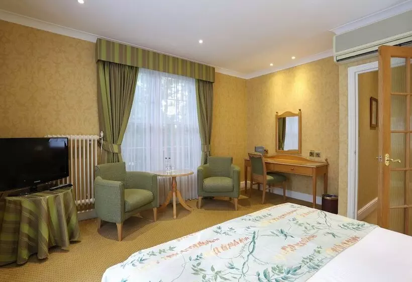 Classic Room, West Lodge Park