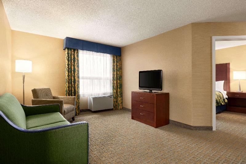 غرفة كلاسيكية, West Lodge Park