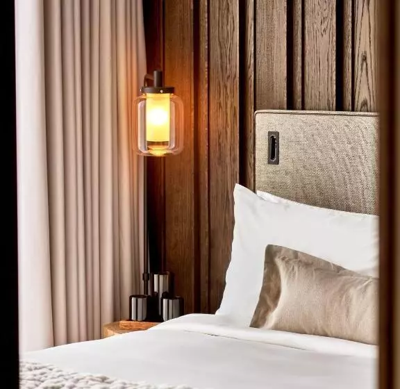 سوییت جونیور, 1 Hotel Mayfair