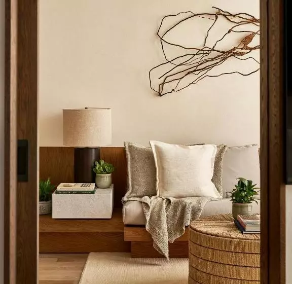 سوییت جونیور, 1 Hotel Mayfair