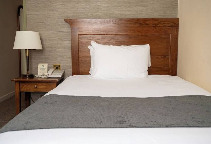 スタンダードシングルルーム, Antelope By Greene King Inns