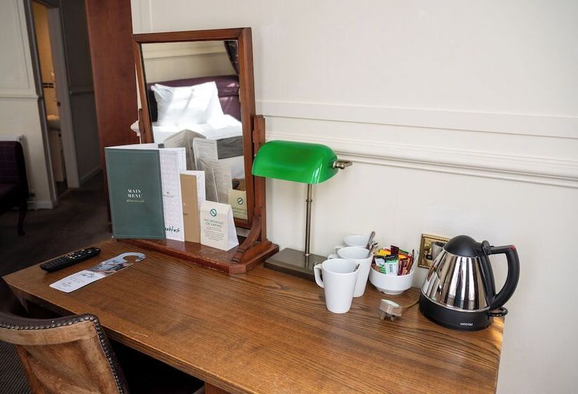 ファミリールーム, Antelope By Greene King Inns