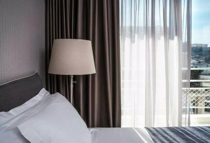 Standard Kolmen Hengen Huone Näkymä, Astor Hotel Athens