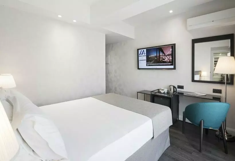 Superior-huone Kaupunkinäkymä, Astor Hotel Athens