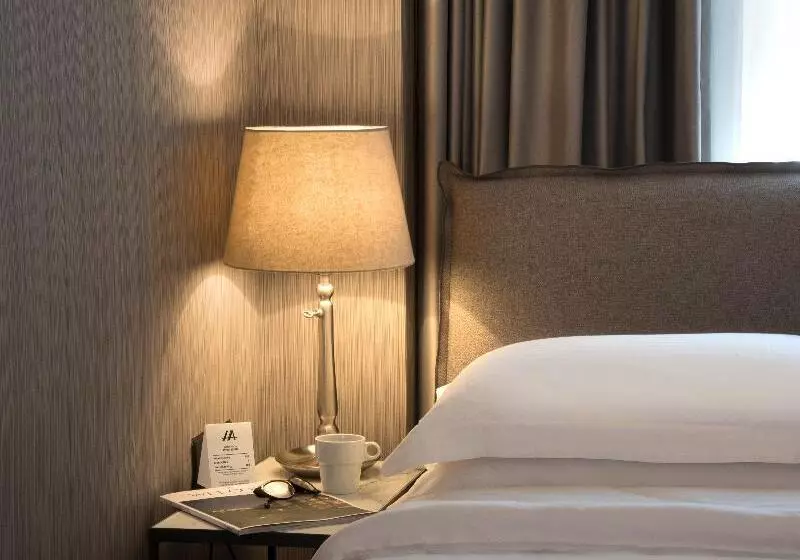 Comfort Yhden Hengen Huone, Astor Hotel Athens