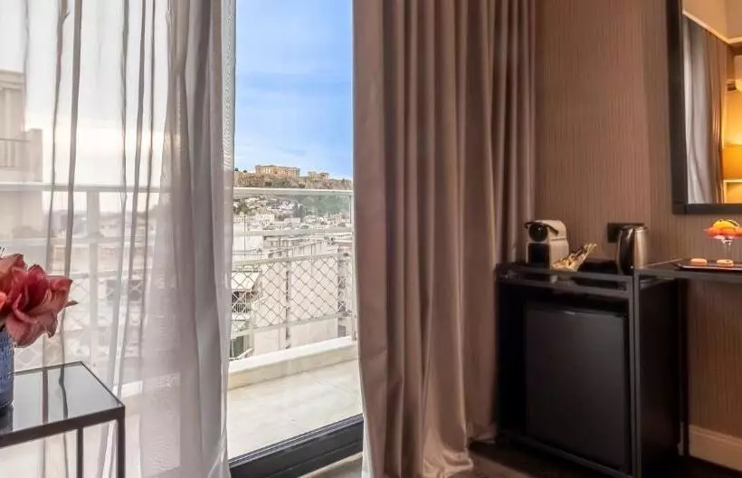 Standard Kolmen Hengen Huone Näkymä, Astor Hotel Athens