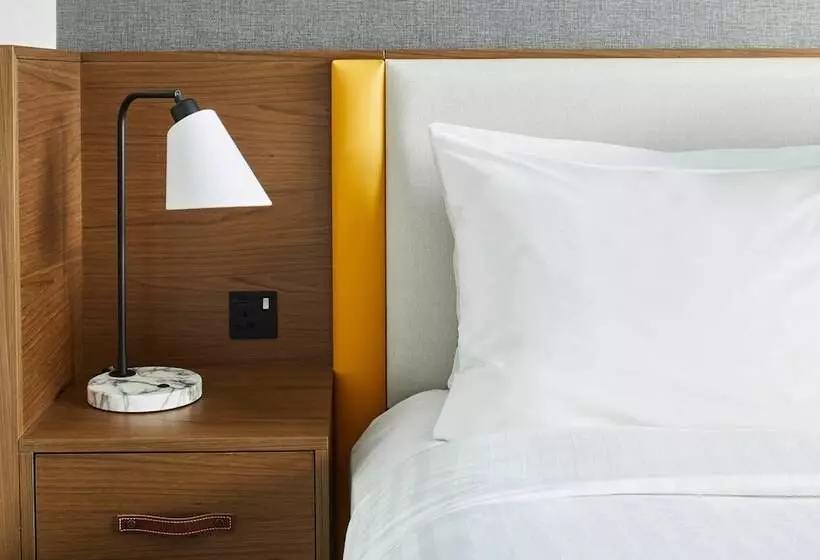 اتاق لوکس, Cardiff Marriott