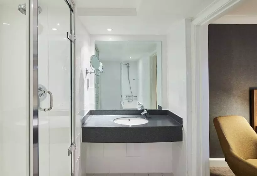 سوییت اجرایی, Cardiff Marriott