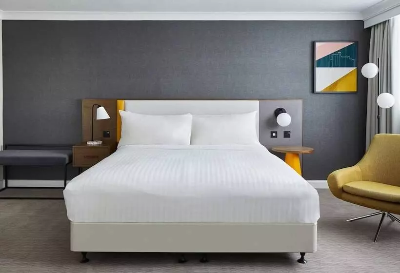 سوییت اجرایی, Cardiff Marriott