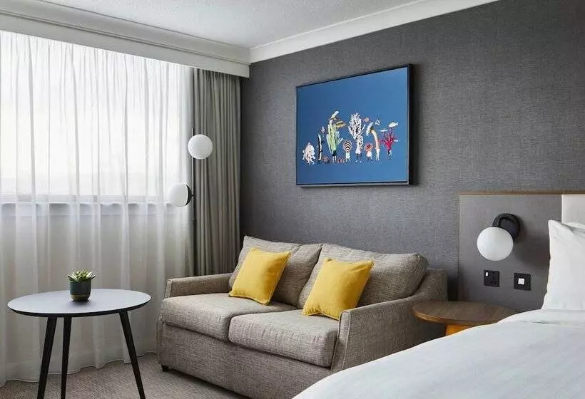 سوییت اجرایی, Cardiff Marriott