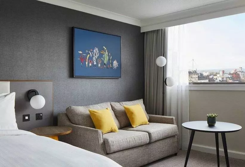 سوییت اجرایی, Cardiff Marriott