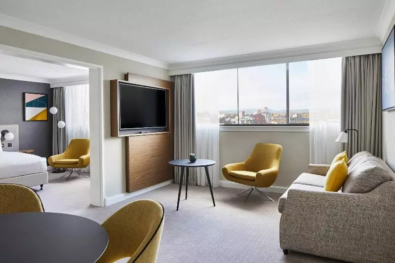 سوییت اجرایی, Cardiff Marriott