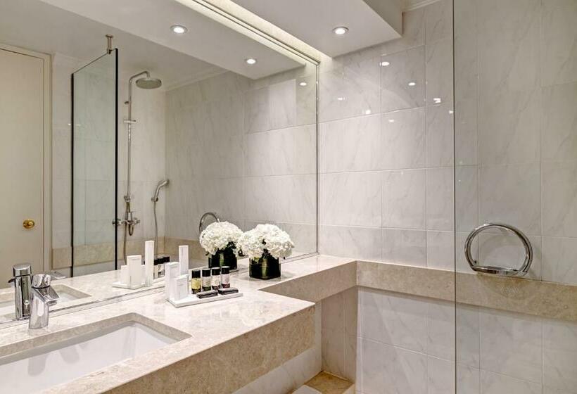 غرفة سوبيريور, Divani Caravel