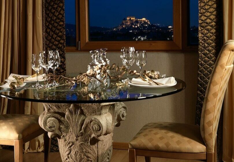 Suite, Divani Caravel