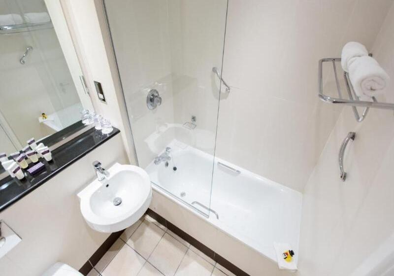 Номер Executive, Everglades