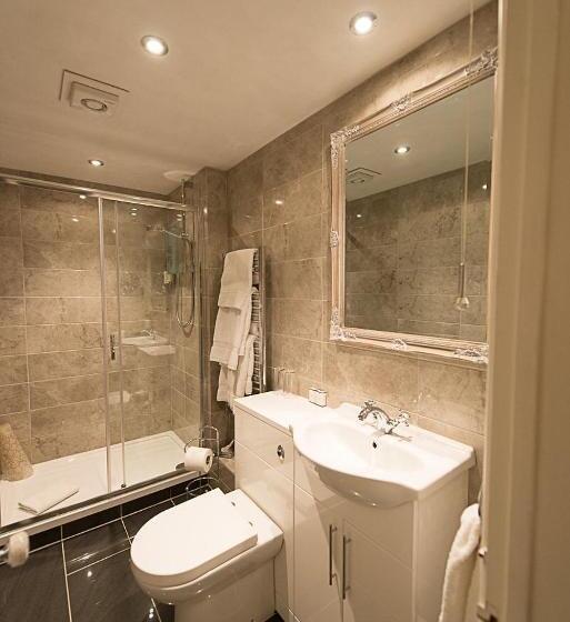 חדר סטנדרט, Glewstone Court Country House