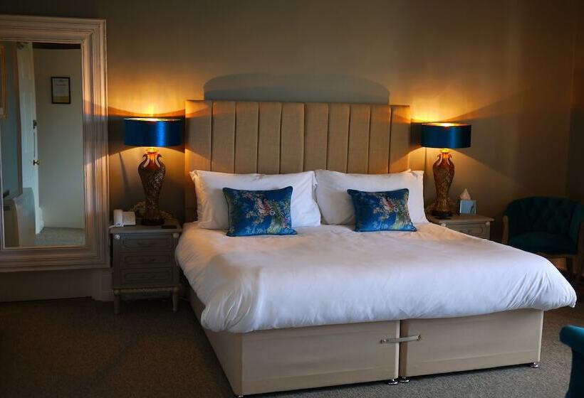 Номер Стандарт, Glewstone Court Country House