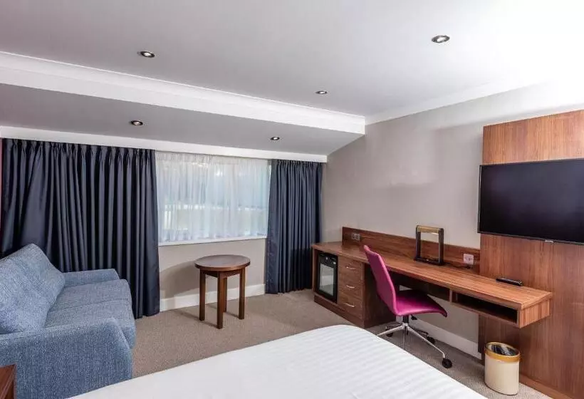 キングサイズベッドのエクゼクティブルーム, Holiday Inn Dover, An Ihg
