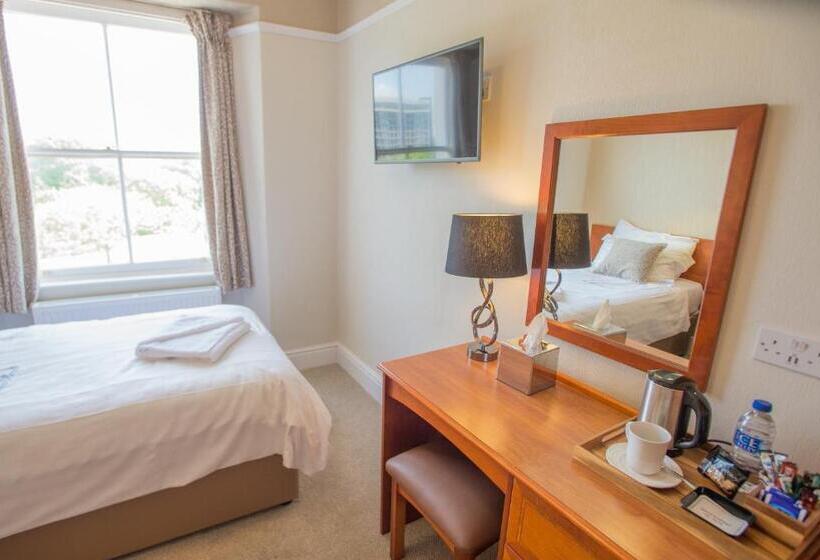 اتاق کلاسیک یک تخته, Invicta