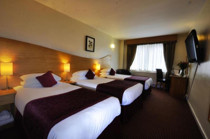 스탠다드 트리플 룸, Kensington Court Hotel   Earls Court