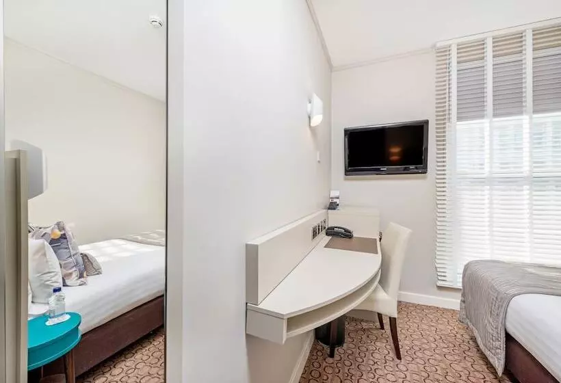 スタンダードルーム, Mercure London Paddington