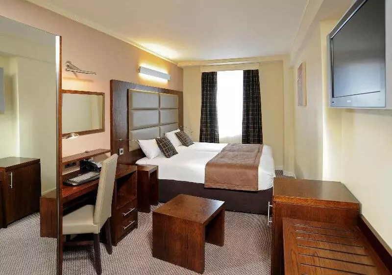 スタンダードルーム, Mercure London Paddington