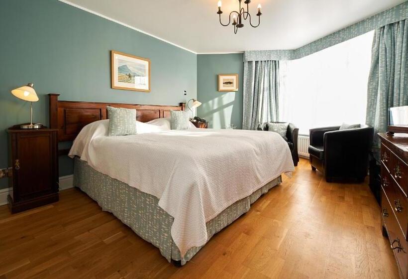 Номер Стандарт, Portmeirion Village & Castell Deudraeth