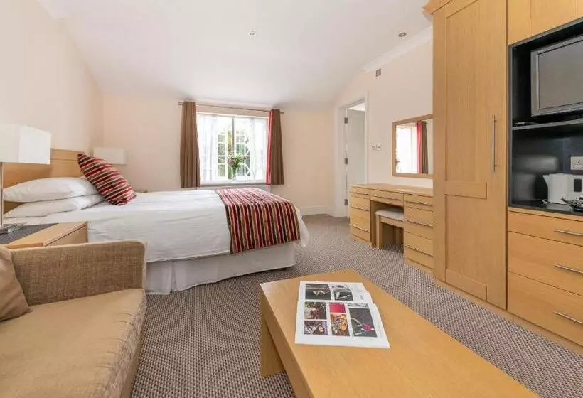 Suite, Royal Glen