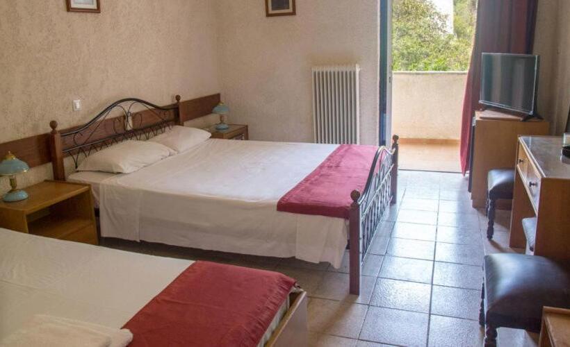 Семейный Номер Вид на Горы, Sariza Spring