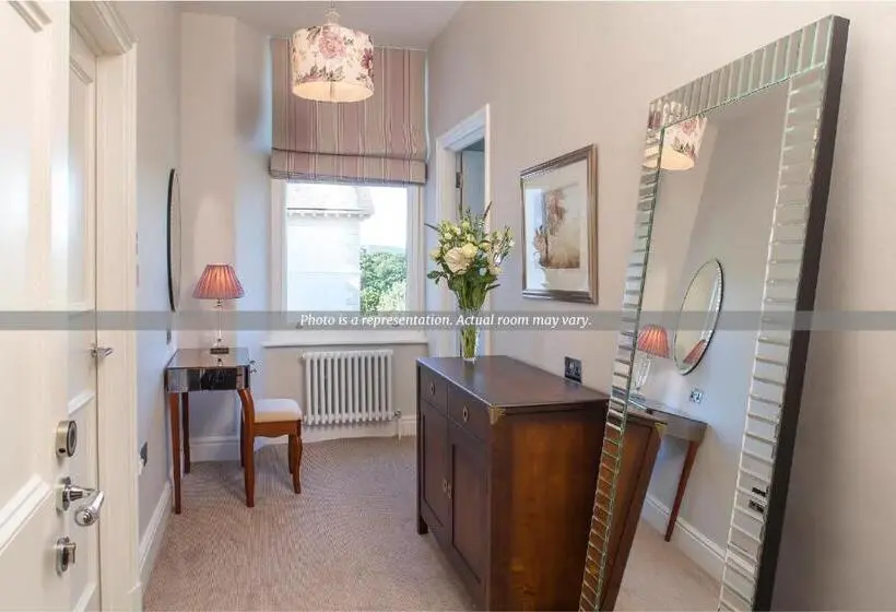 Люкс, The Belsfield