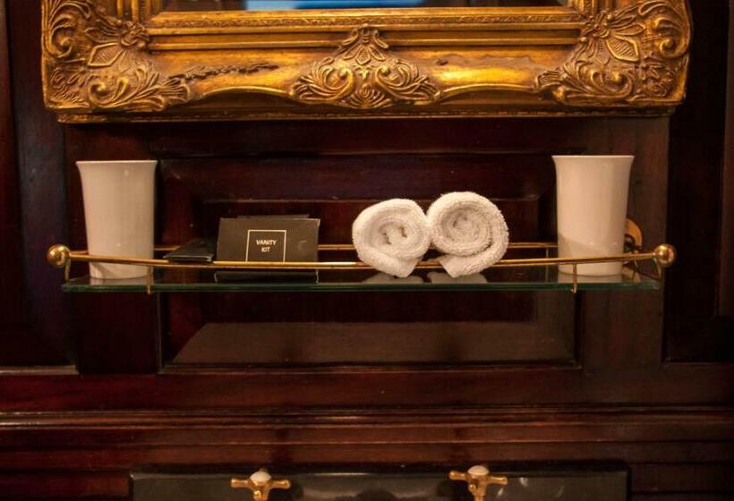 高级大房间, The Gore London   Starhotels Collezione