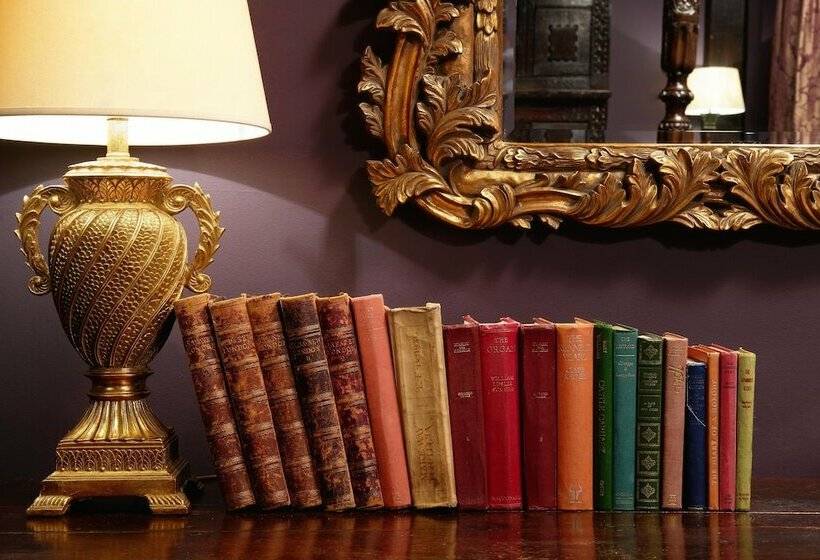Люкс, The Gore London   Starhotels Collezione