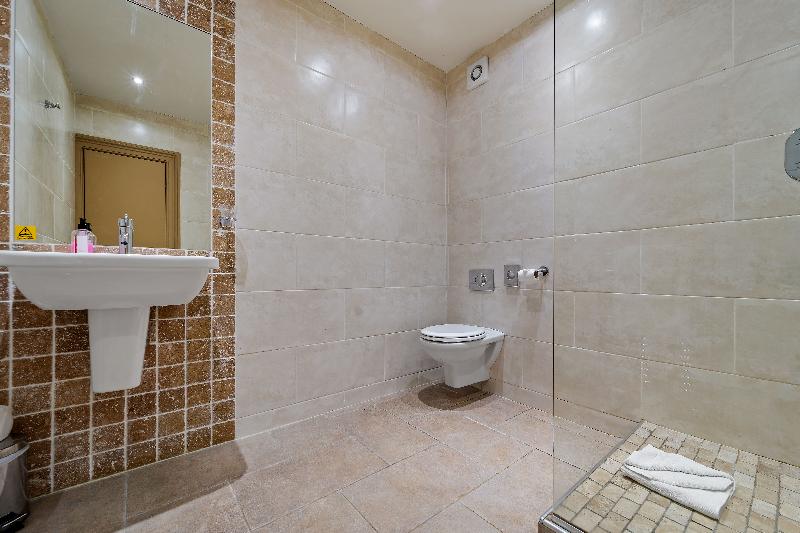 اتاق استاندارد, The Rutland