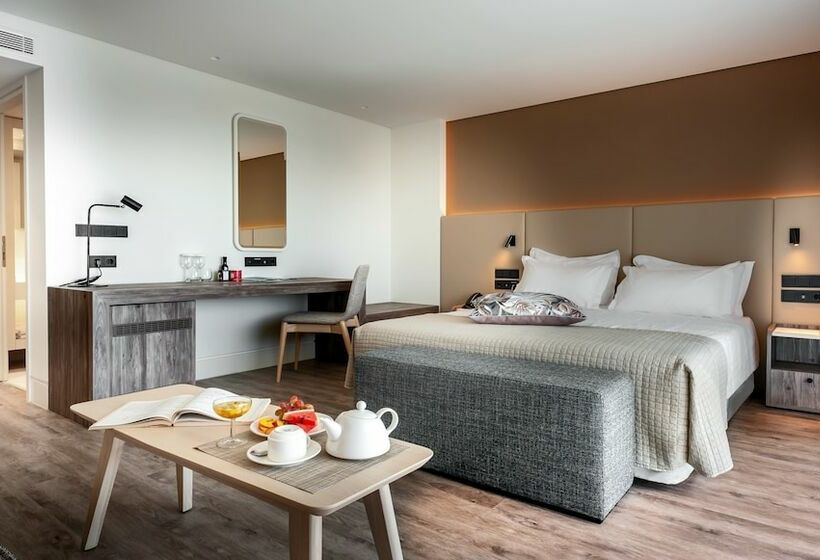 수피리어 룸 측면 바다 전망, Vincci EverEden