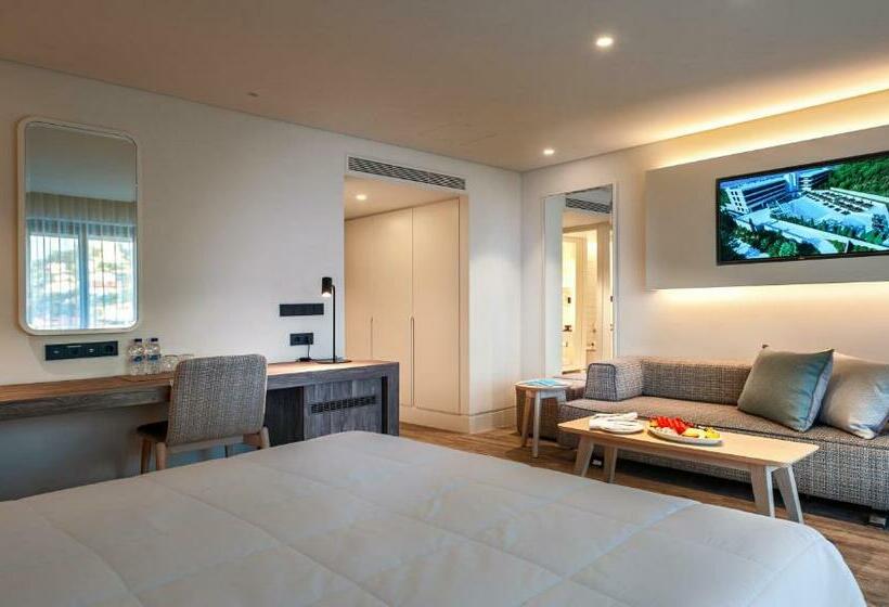 수피리어 트리플 룸, Vincci EverEden