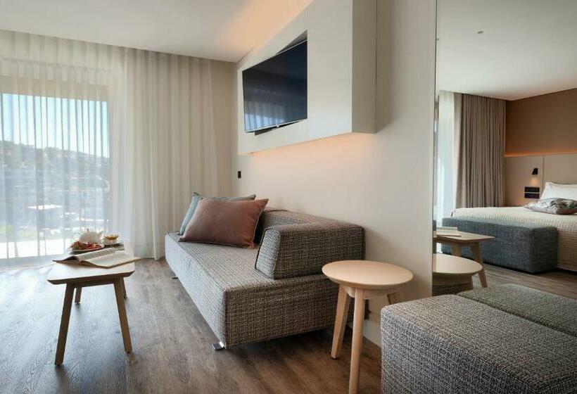 수피리어 트리플 룸, Vincci EverEden