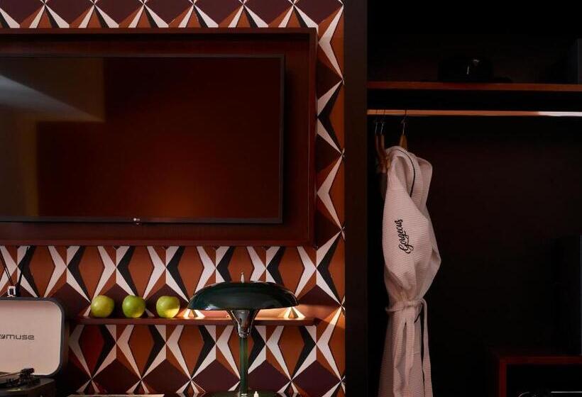 Номер Классика Кровать Кинг, Brown Acropol, a Member of Brown Hotels