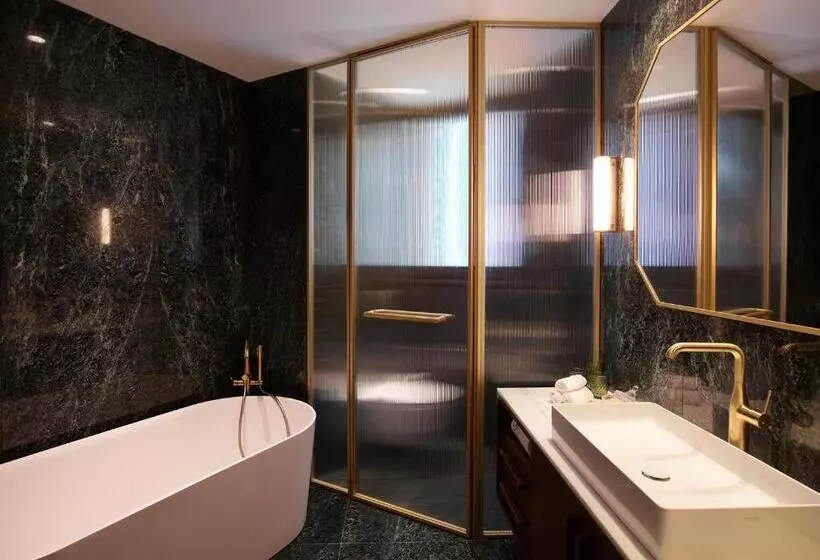 プレジデントスイートルーム, Brown Acropol, a Member of Brown Hotels