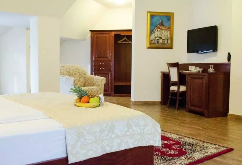 Suite, Dorottya