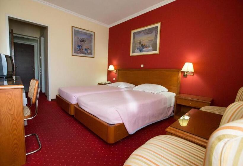 חדר סטנדרט, Grand