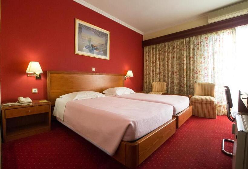 חדר סטנדרט, Grand