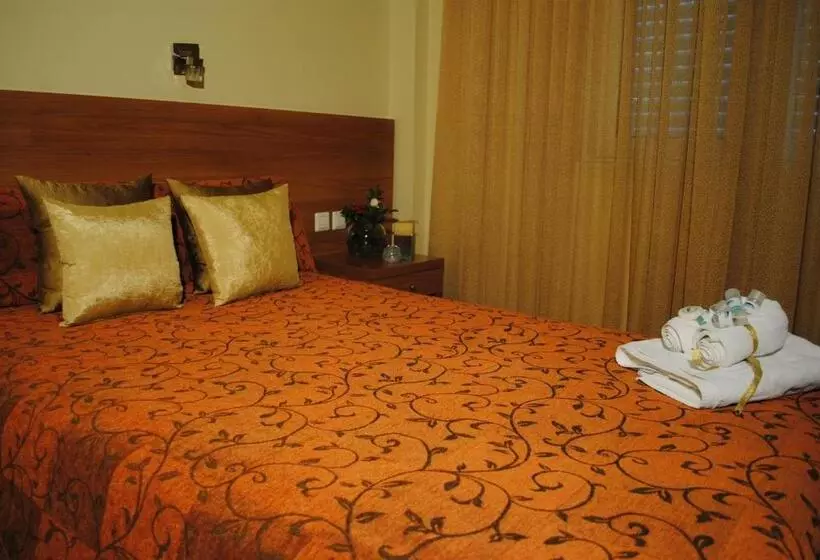 Chambre Standard Individuelle, Ideal