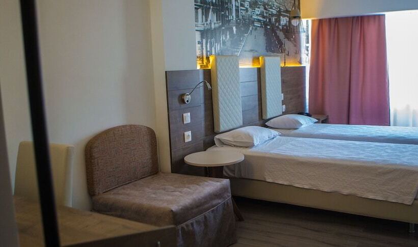 غرفة سوبيريور, Metropolitan