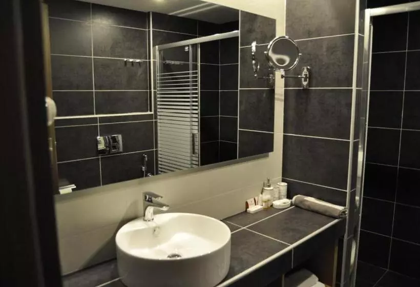 オーシャンビュージュニアスイート, Minoa