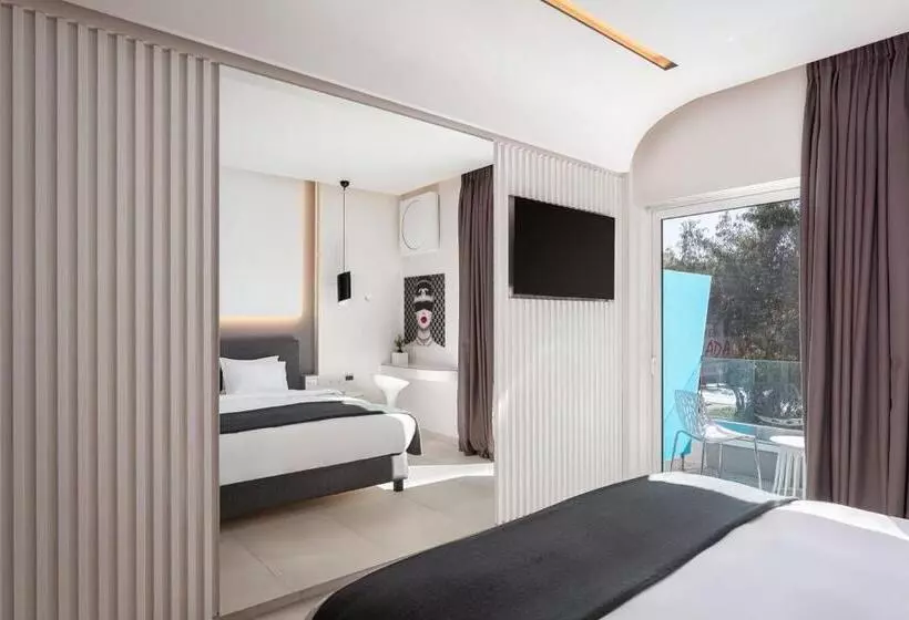 Chambre Supérieure, Mirada